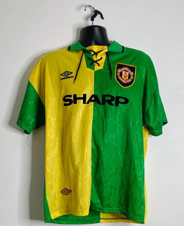 Maillot Manchester United Vert & Or 1992 Vintage – Eric Cantona #7